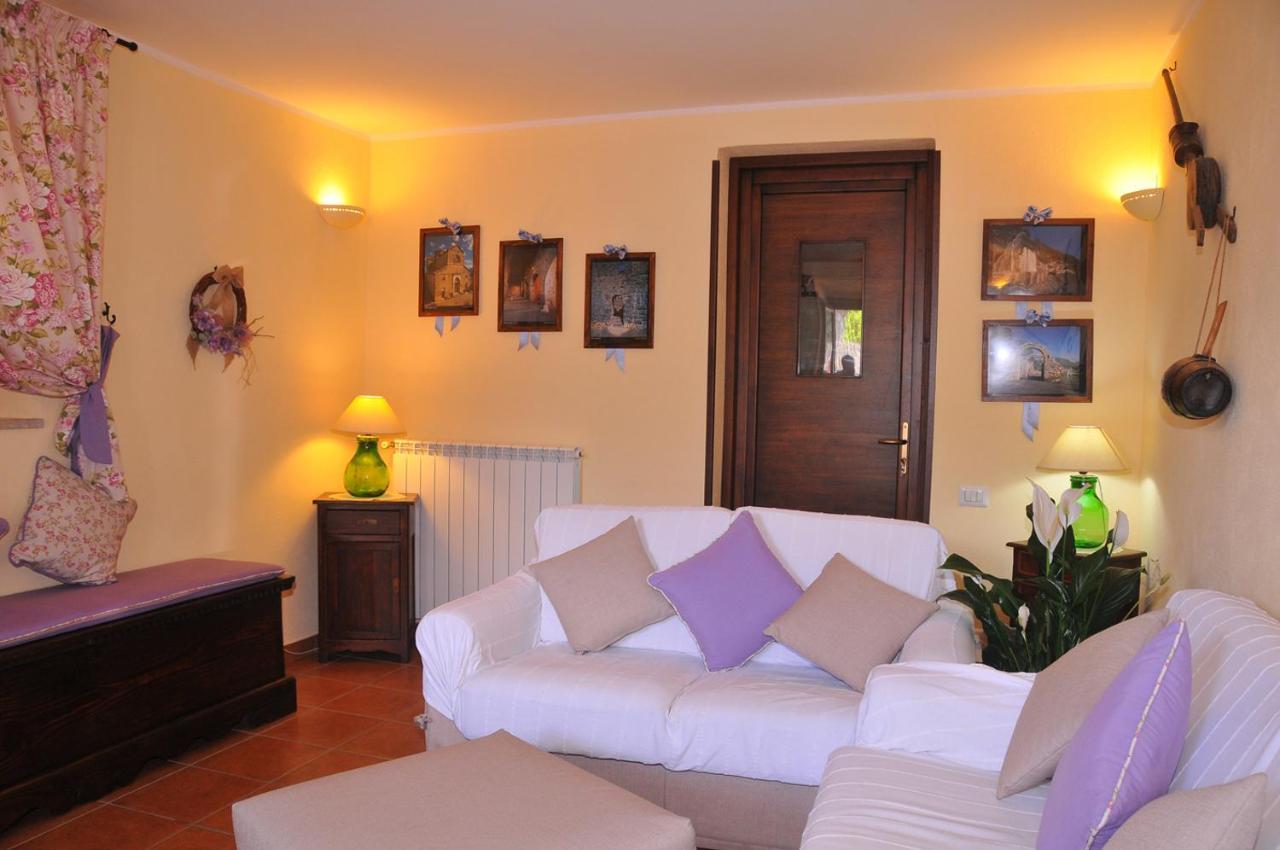La Stalla B&B Ferentino Eksteriør billede